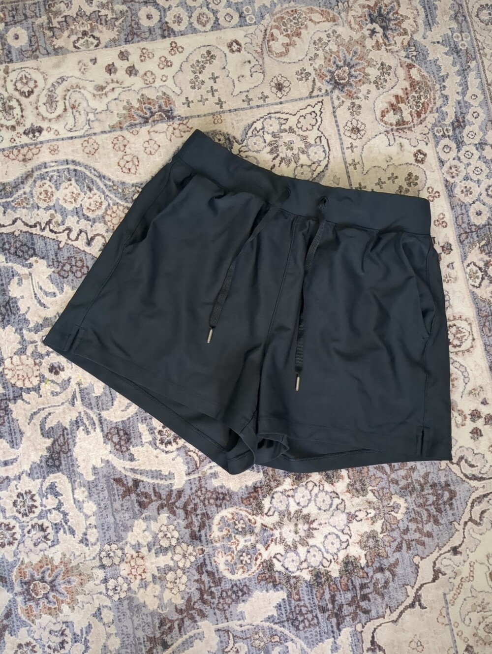 **3/$10** Old Navy Athletic Shorts Size Small